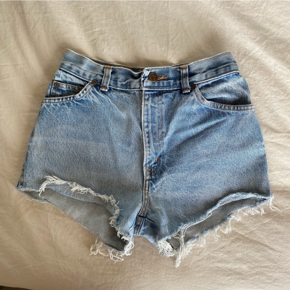 Vintage denim shorts - Picture 2 of 5
